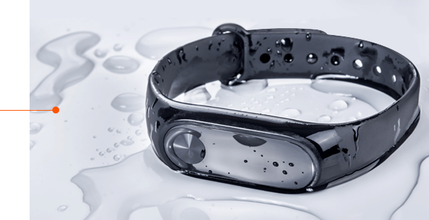 Fitness-trackers-with-enduring materials