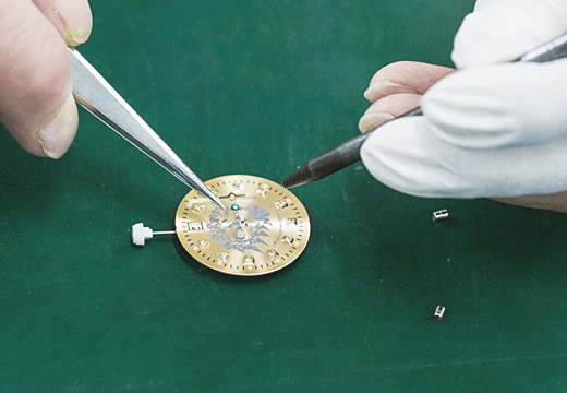Precision-watches-parts-assembling